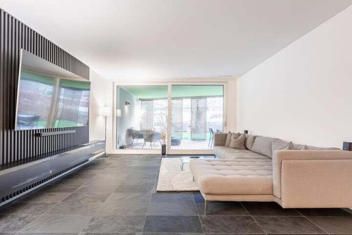 Luxus Wohnung Mit Garten Zürih Dış mekan fotoğraf