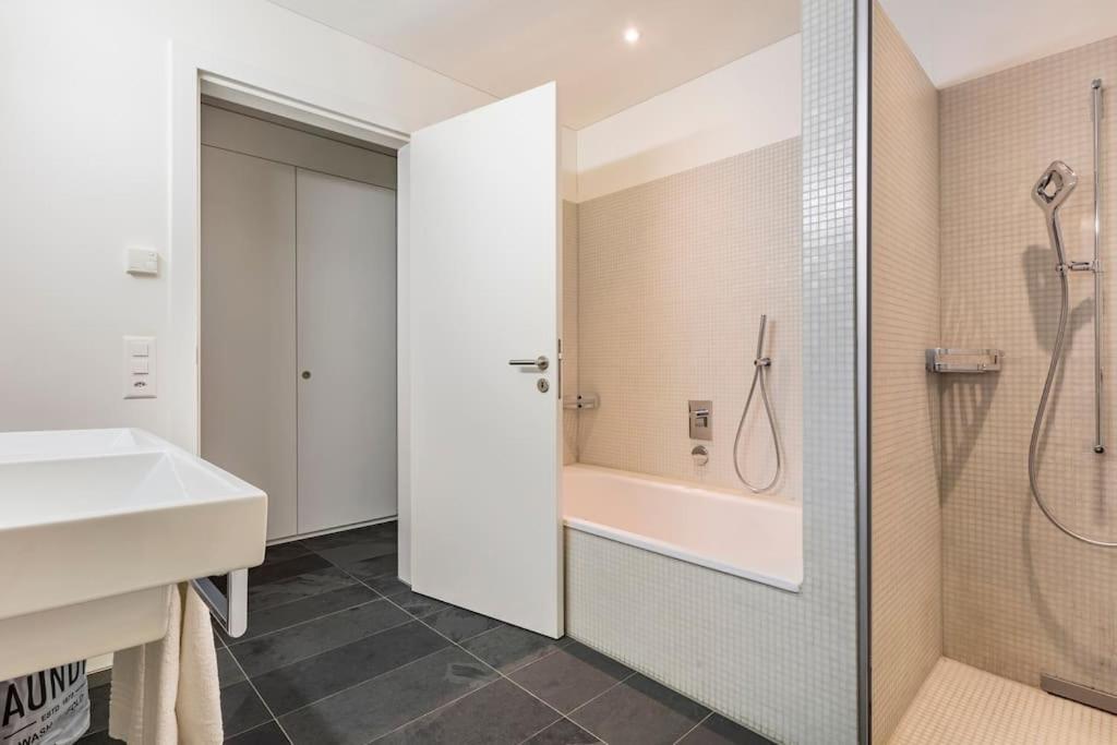 Luxus Wohnung Mit Garten Zürih Dış mekan fotoğraf